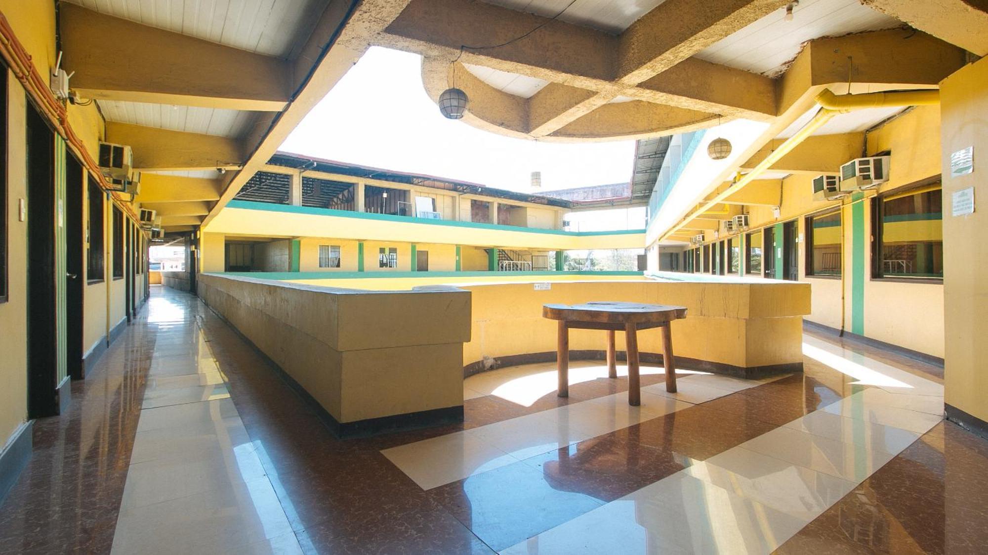 Reddoorz Near Sm City Muntinlupa San Pedro  Eksteriør billede
