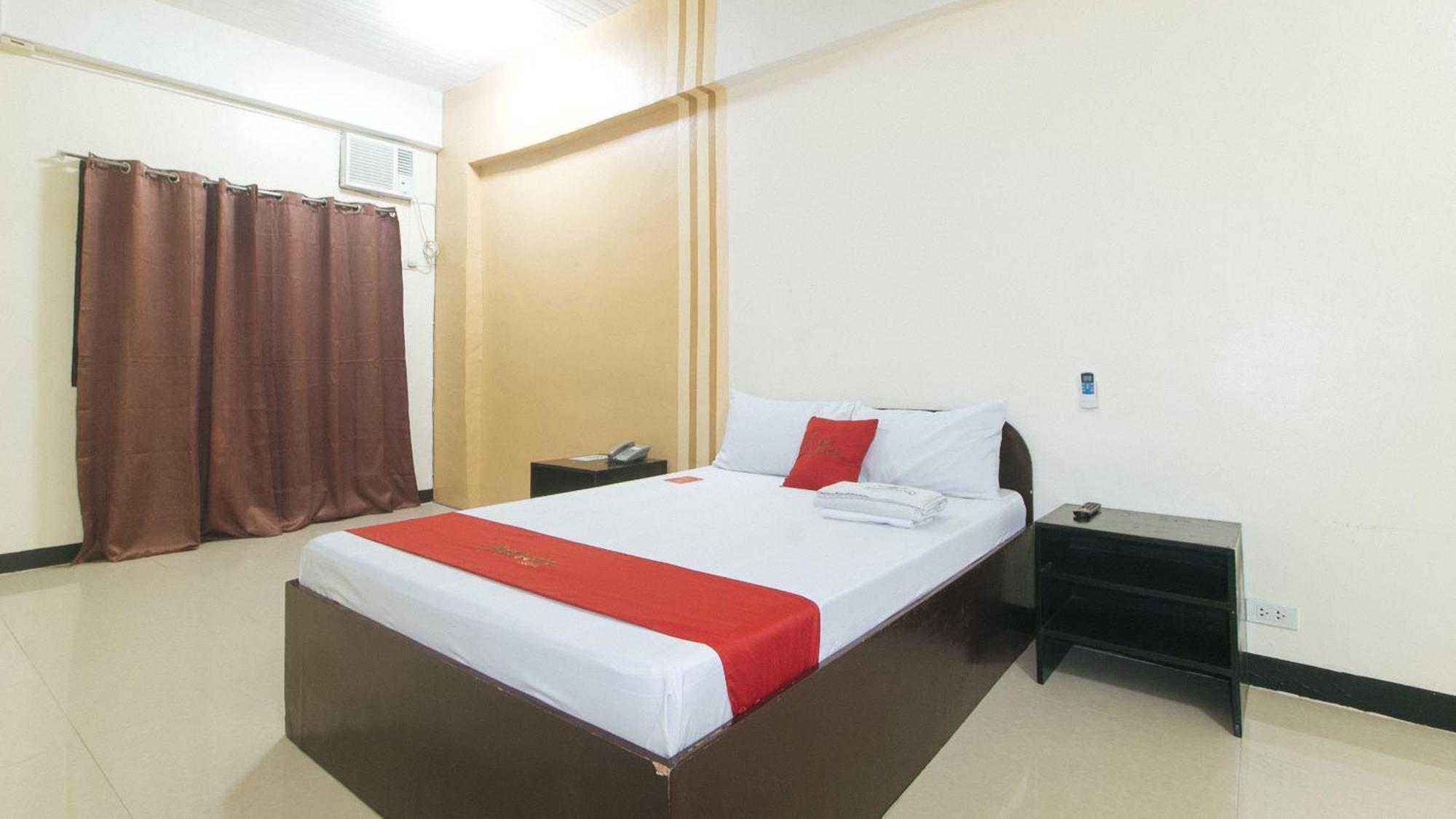 Reddoorz Near Sm City Muntinlupa San Pedro  Eksteriør billede