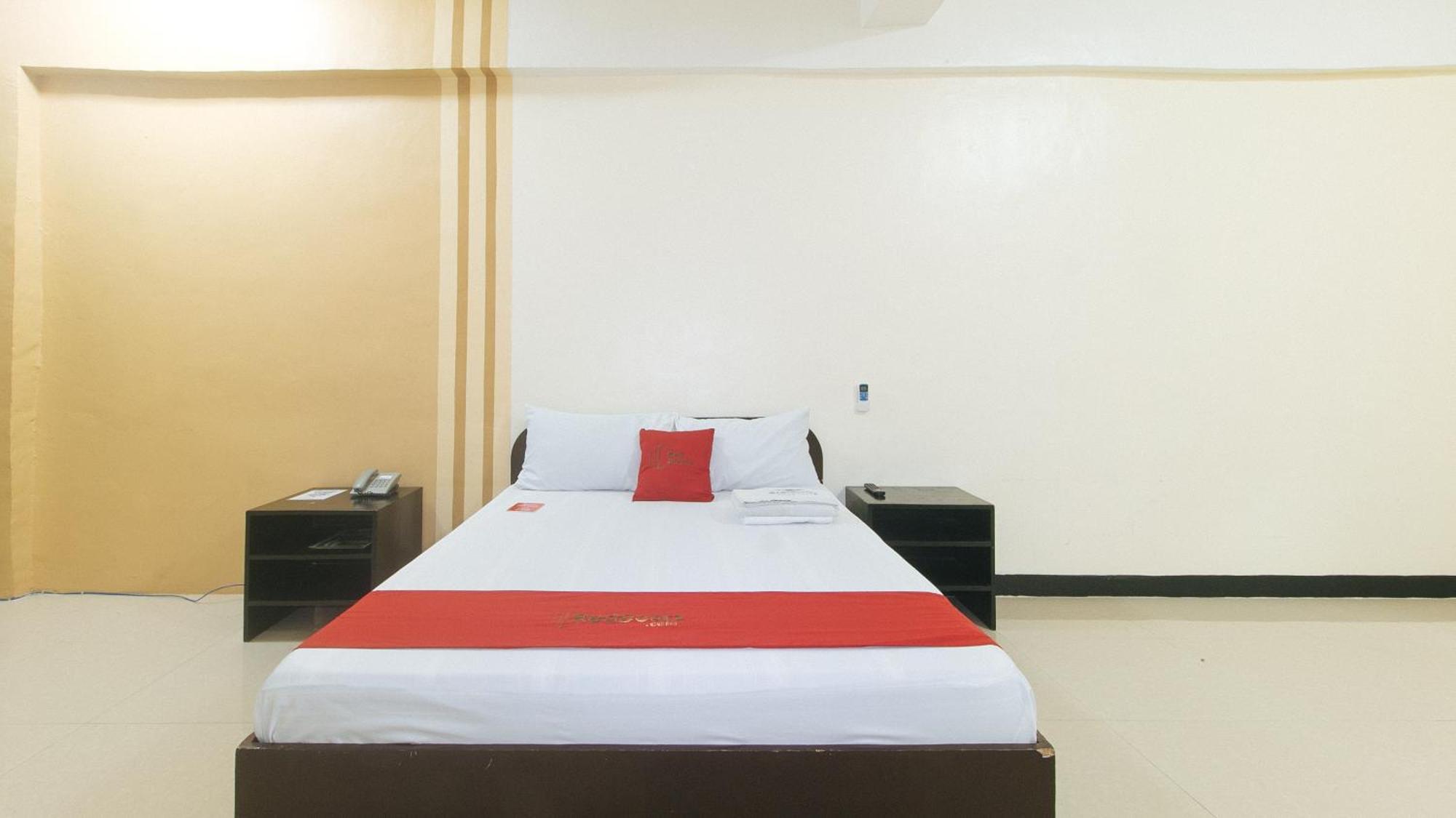 Reddoorz Near Sm City Muntinlupa San Pedro  Eksteriør billede